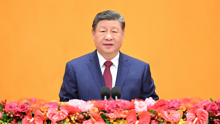 中共中央国务院举行春节团拜会